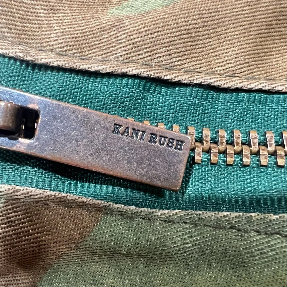 Vintage Kani Rush Camo Canvas Duffle Bag Rare International Iranian Iran Label